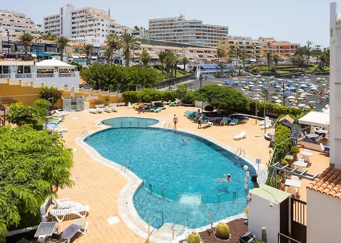 Home2Book Seafront Of La Arena Beach Apt, Pool