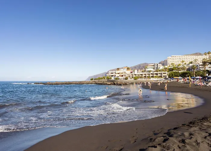 Home2Book Seafront Of La Arena Beach Apt, Pool