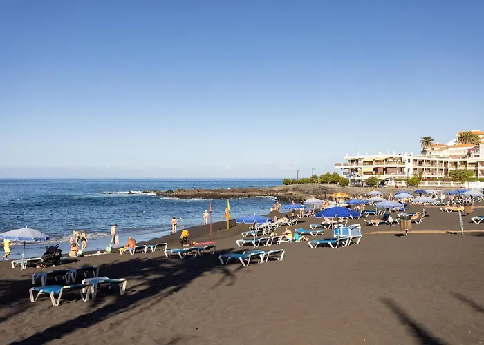 Home2Book Seafront Of La Arena Beach Apt, Pool